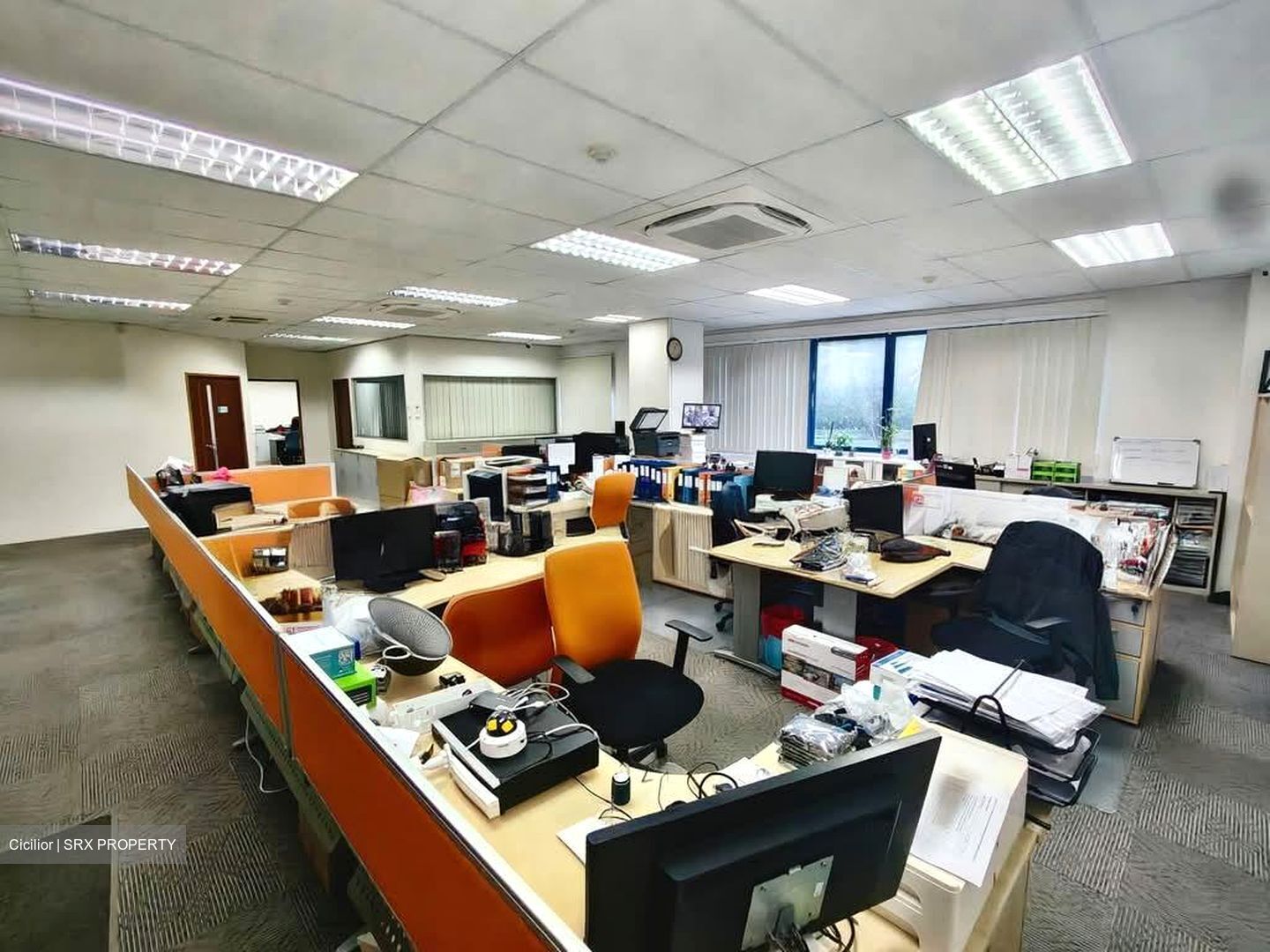 Uni-tech Centre (D22), Factory #543699541